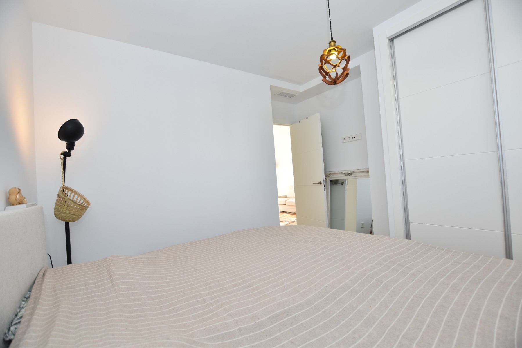 Apartment for Sale in Vistabella Golf Entre Naranjos, Alicante