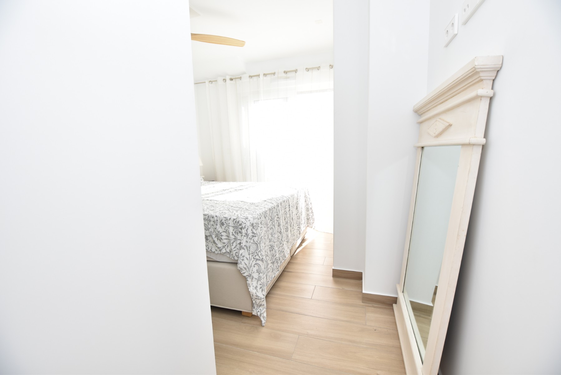 Apartment for Sale in Vistabella Golf Entre Naranjos, Alicante