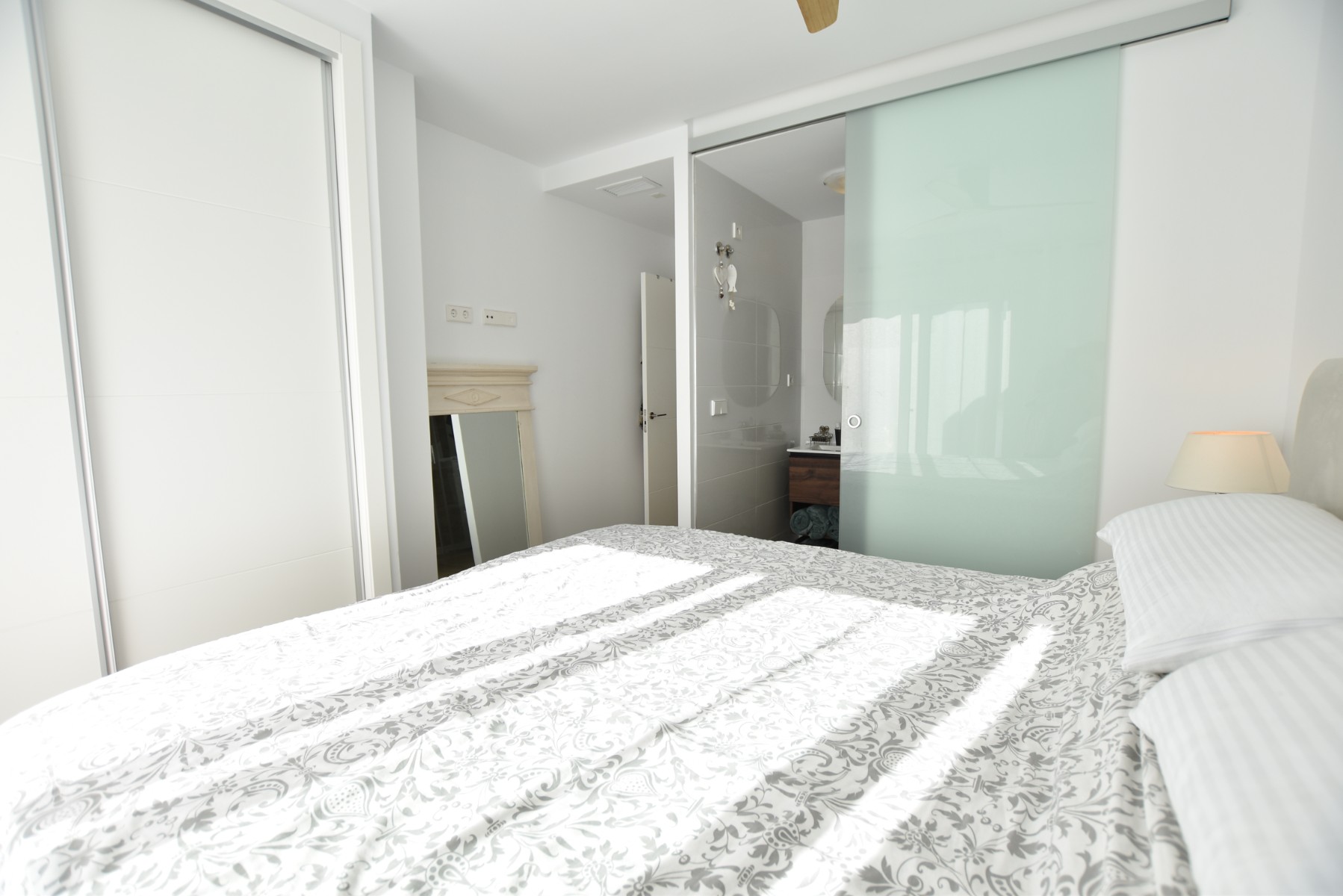 Apartment for Sale in Vistabella Golf Entre Naranjos, Alicante