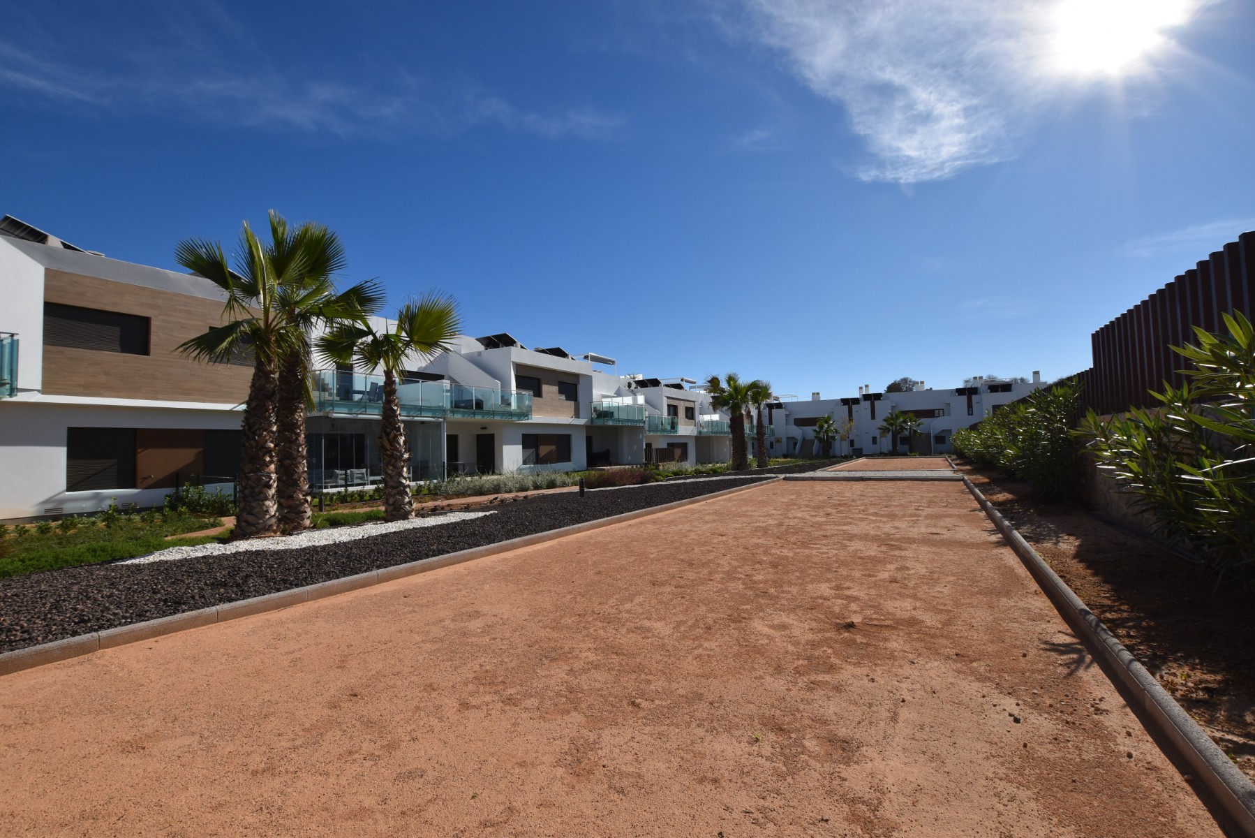 Apartment for Sale in Vistabella Golf Entre Naranjos, Alicante
