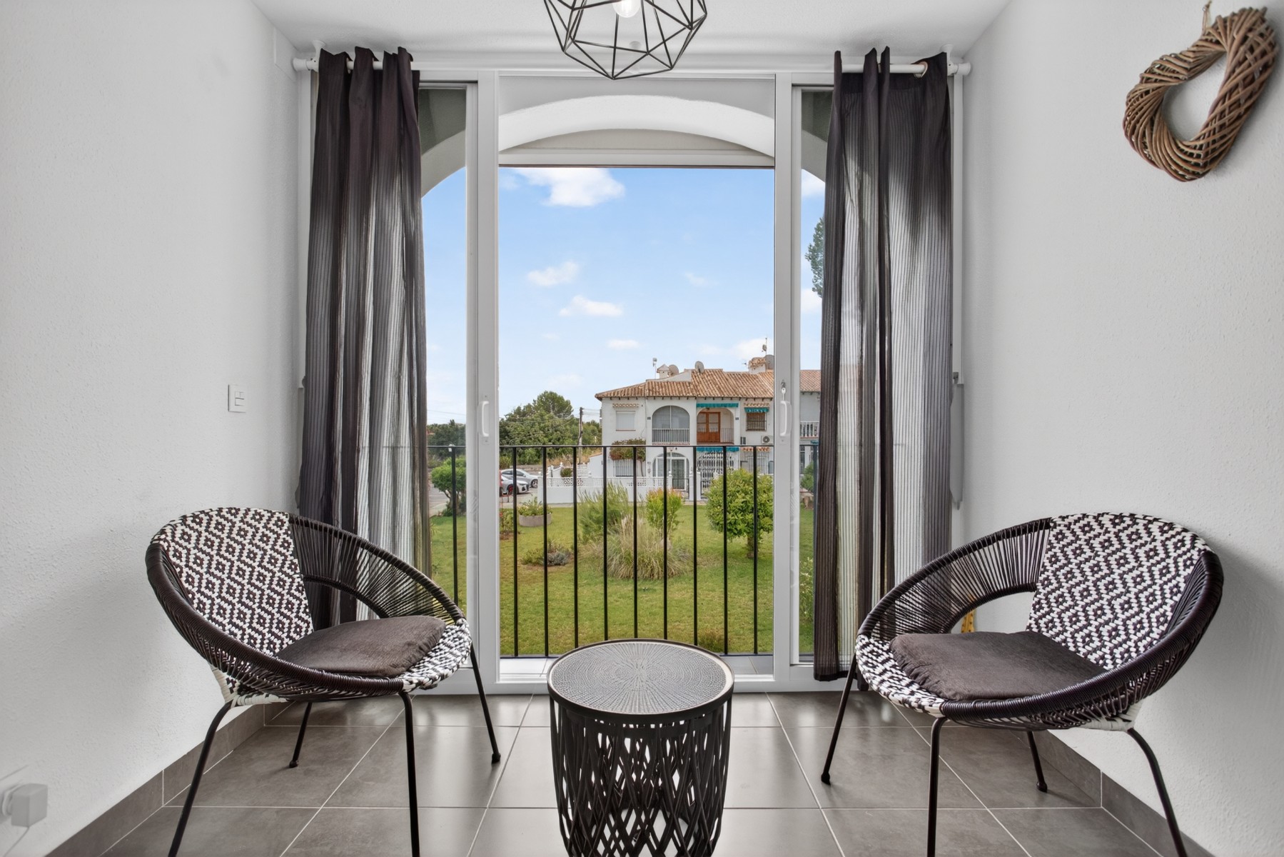 o_1joe3clb2fqu5e21t181k7qvo82e Apartment for Sale in Torrevieja, Alicante