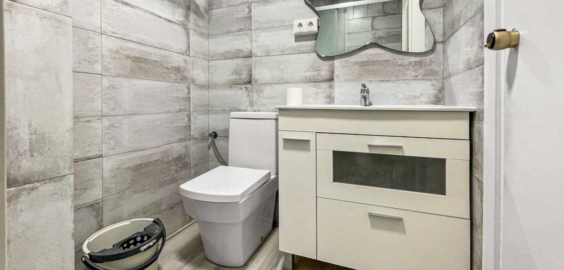 Apartment for Sale in Guardamar del Segura, Alicante