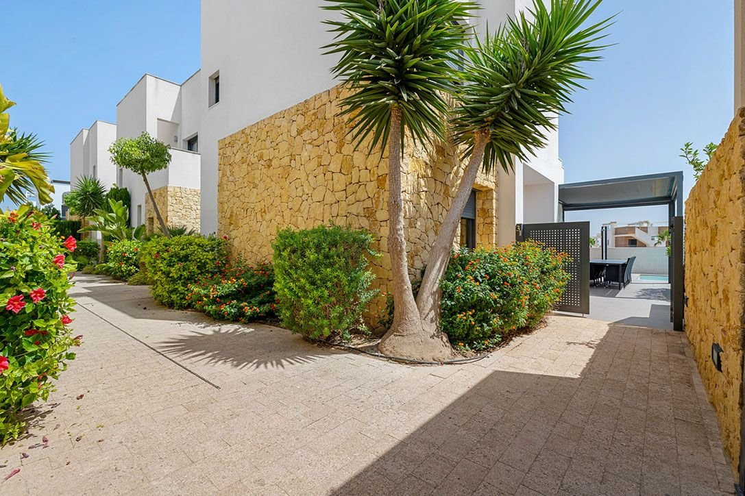 Villa for Sale in Ciudad Quesada, Alicante