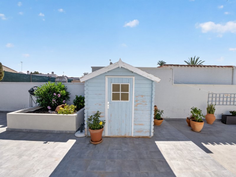 Villa for Sale in Torrevieja, Alicante