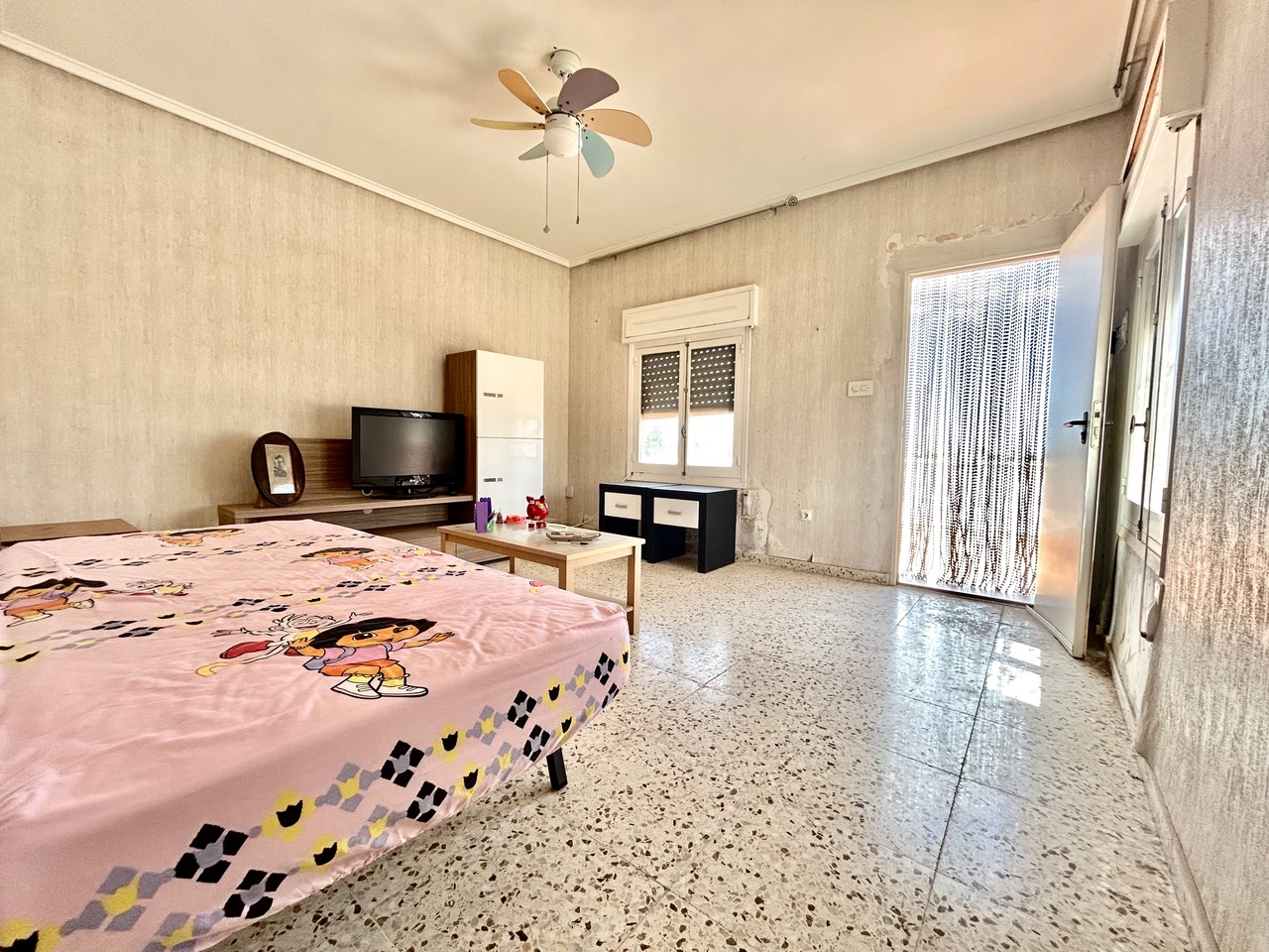Villa for Sale in Los Montesinos, Alicante