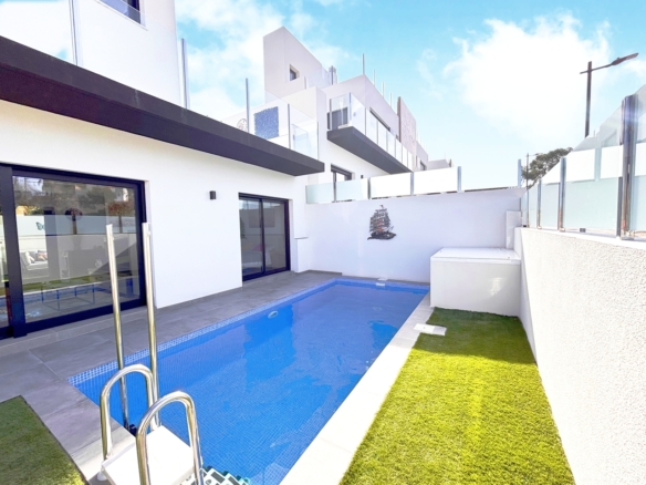 584