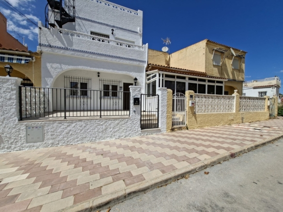 Apartment for Sale in San Fulgencio, Alicante