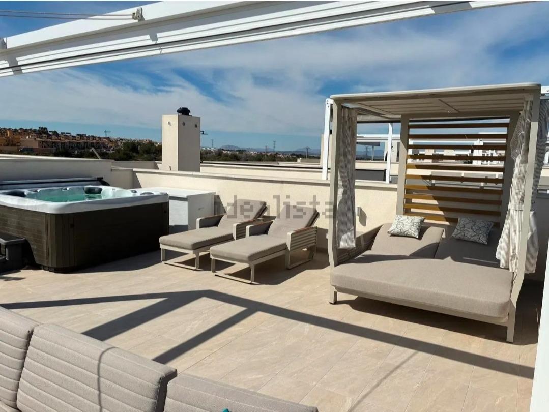 Penthouse for Sale in Orihuela Costa, Alicante