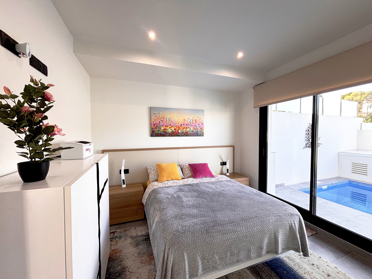 Villa for Sale in Villamartin, Alicante