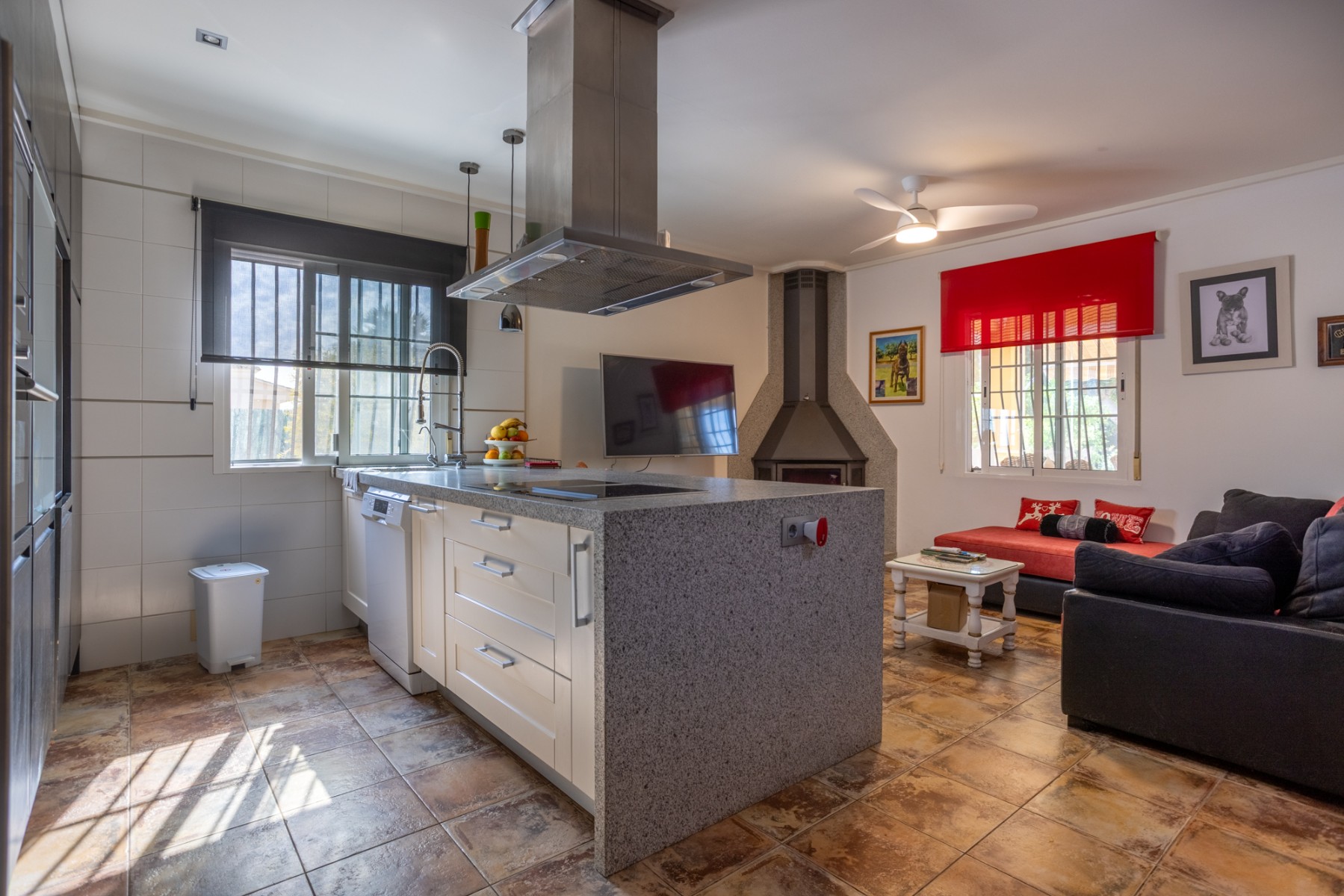 Villa for Sale in Elche, Alicante