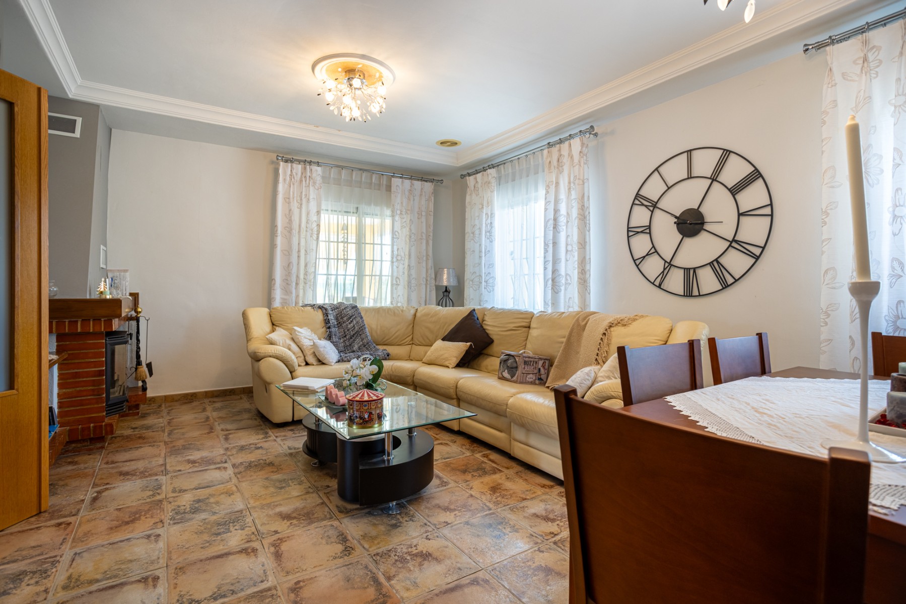 Villa for Sale in Elche, Alicante