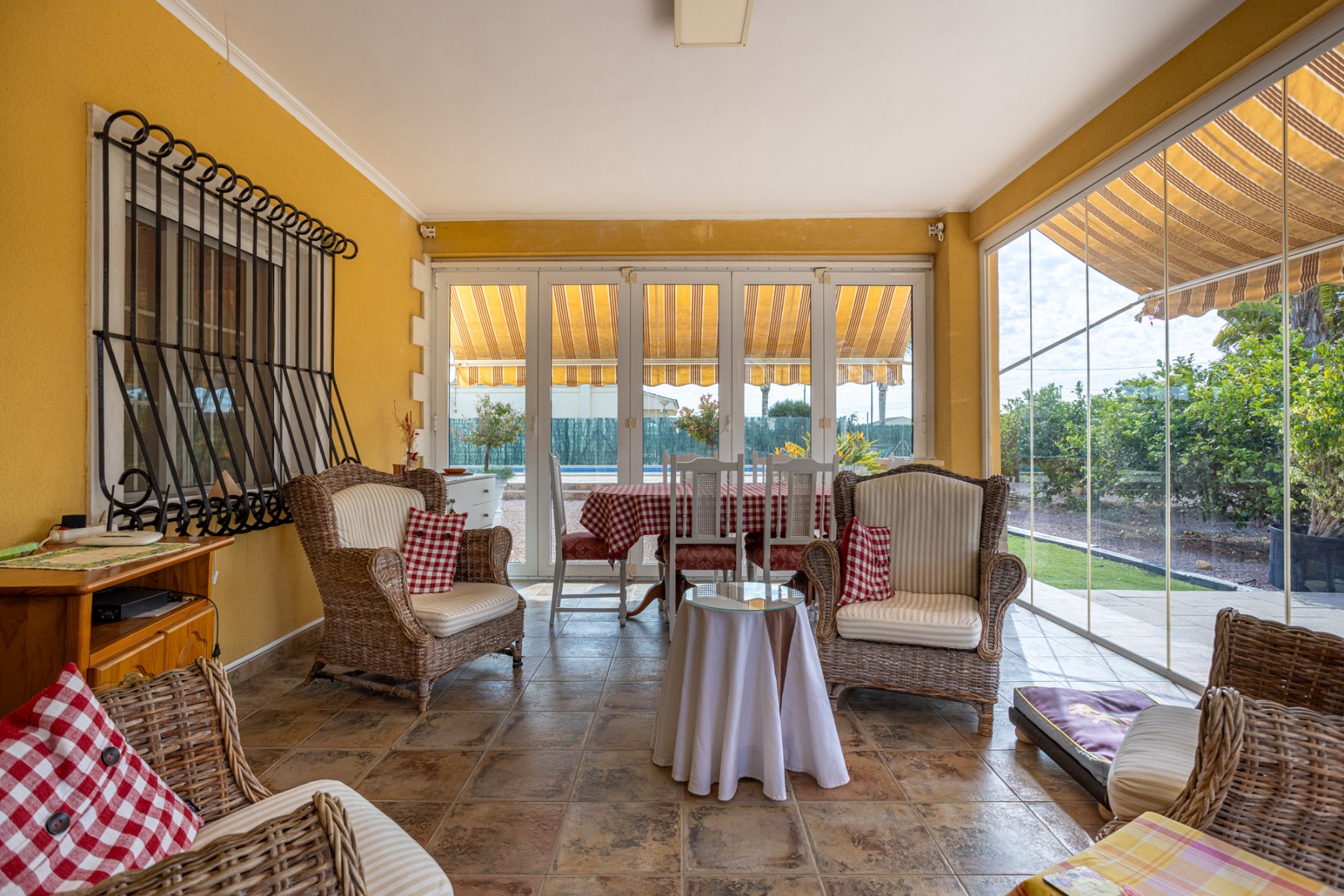 Villa for Sale in Elche, Alicante