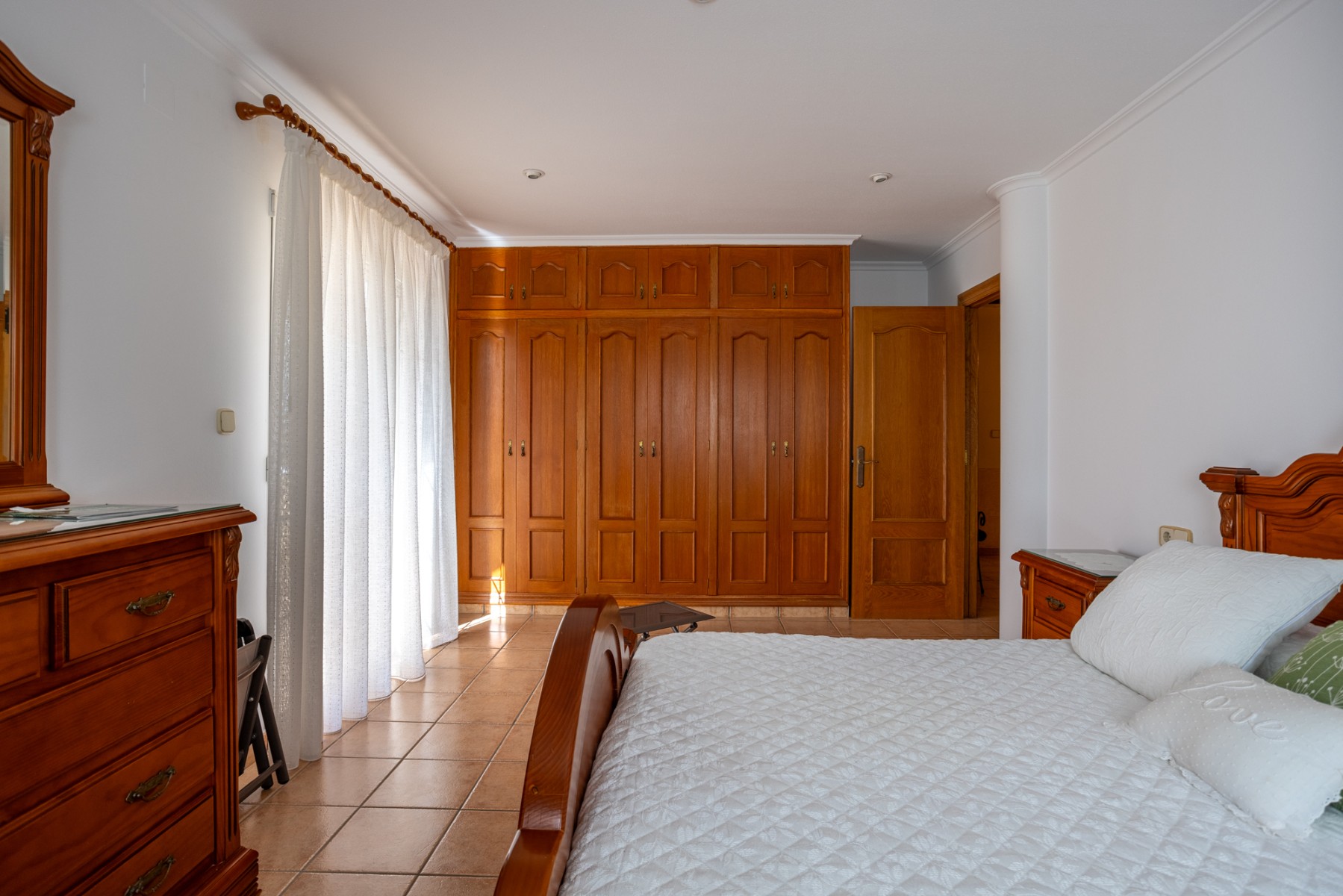 Villa for Sale in Elche, Alicante