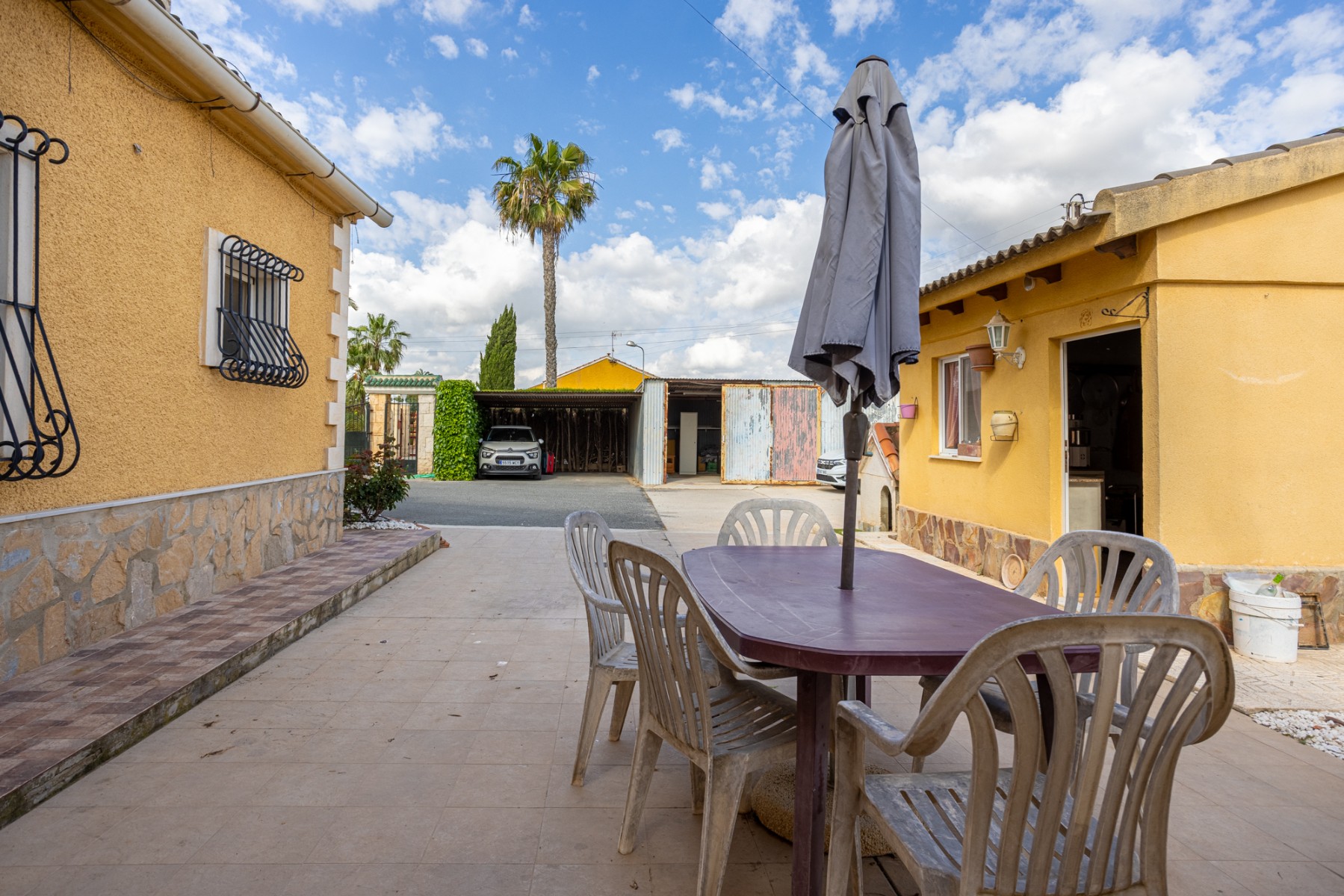 Villa for Sale in Elche, Alicante