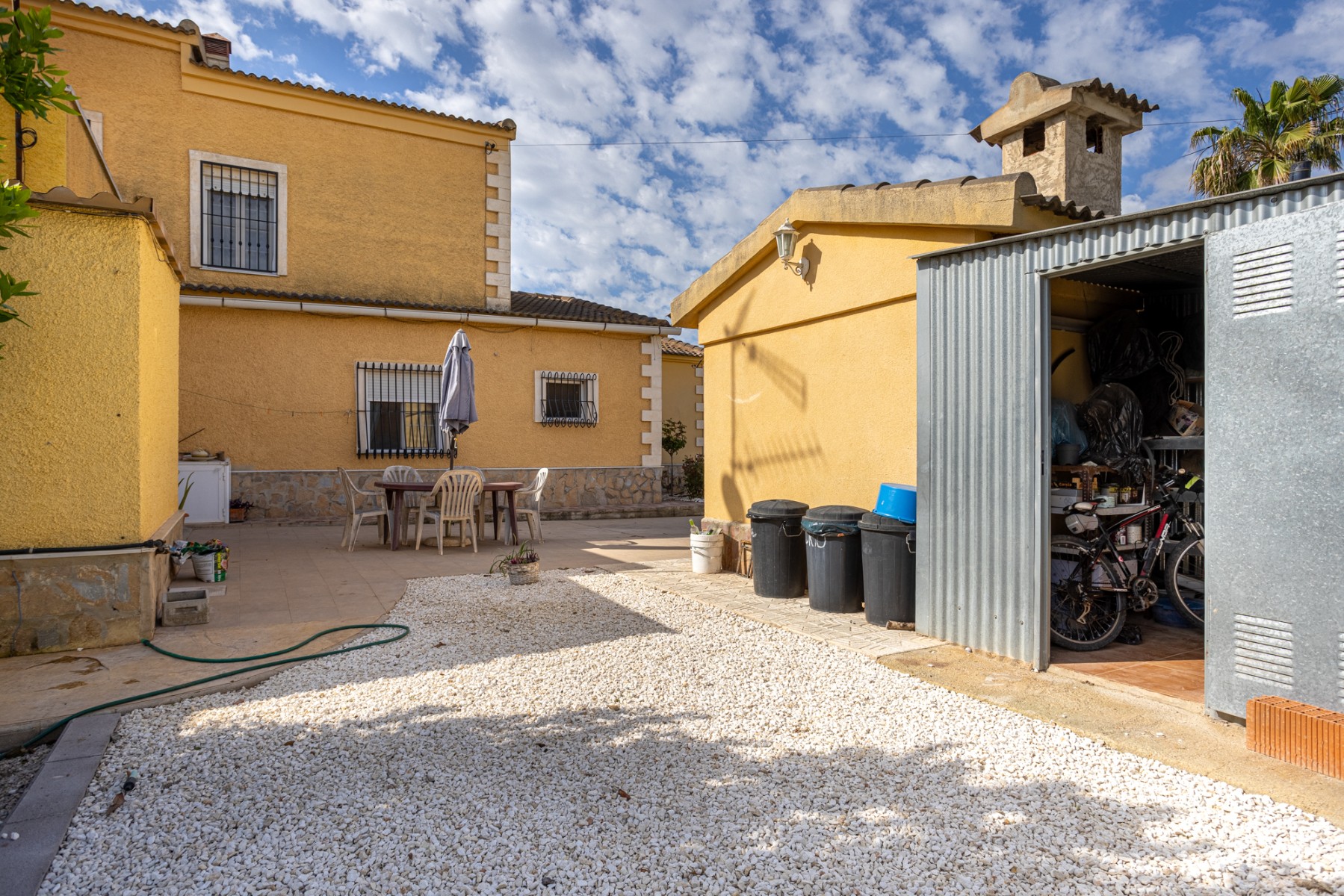 Villa for Sale in Elche, Alicante