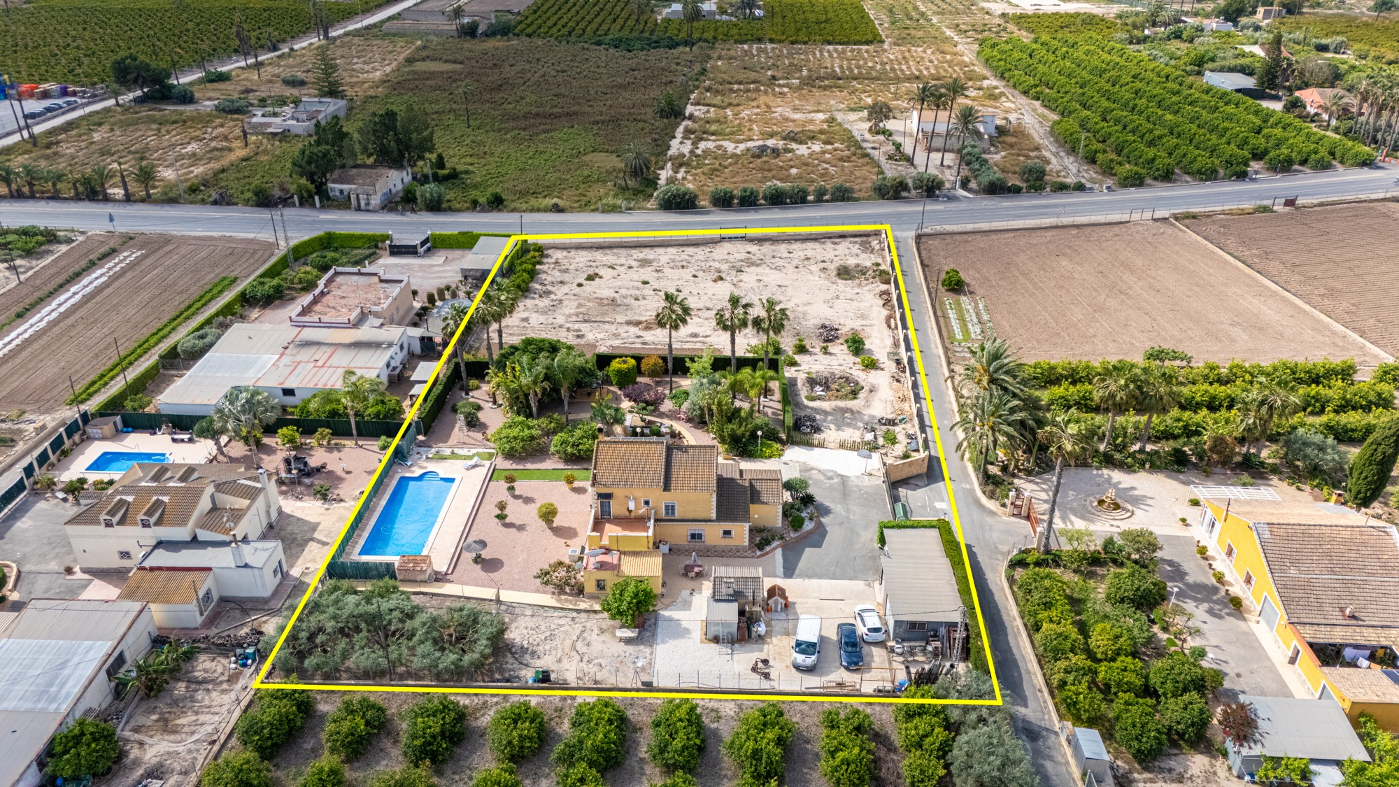 Villa for Sale in Elche, Alicante