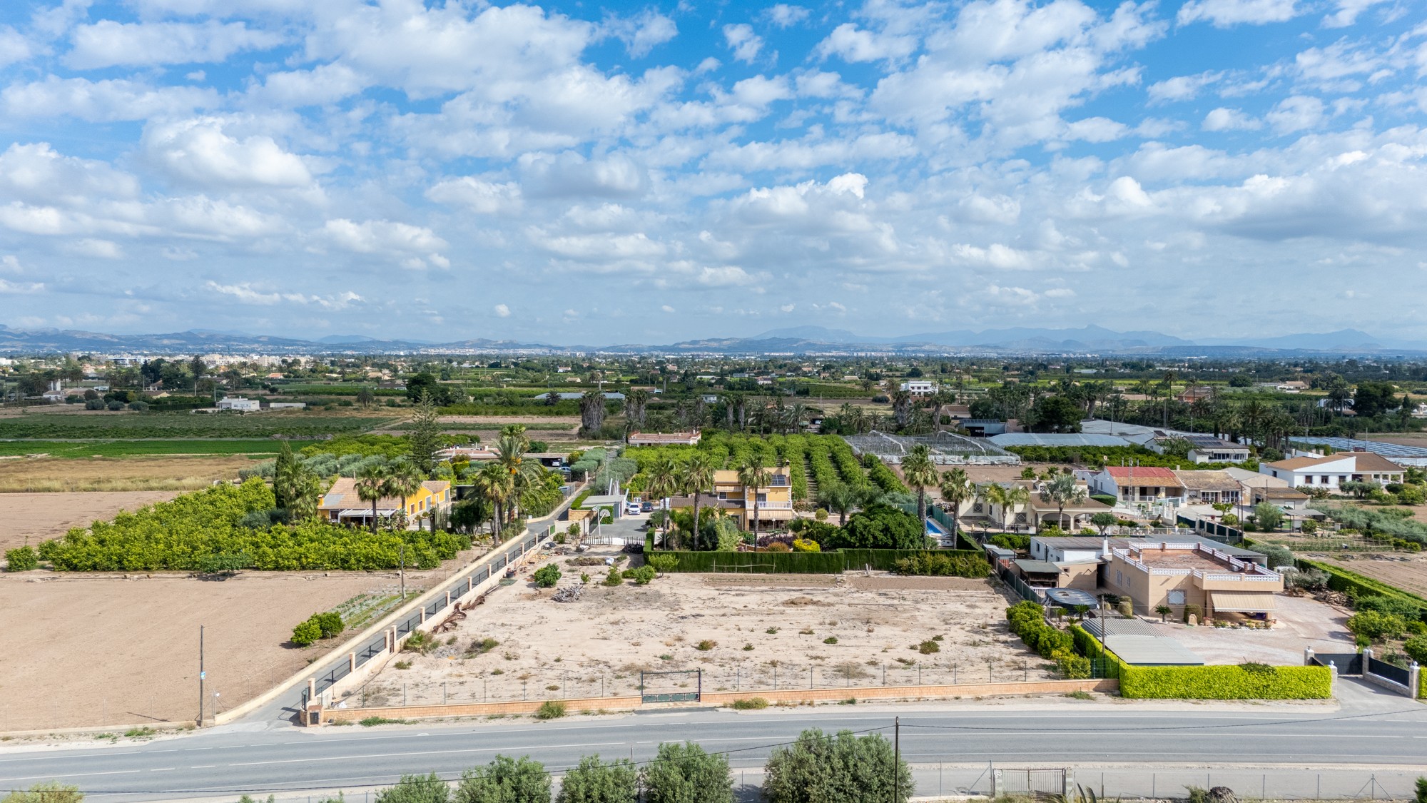 Villa for Sale in Elche, Alicante