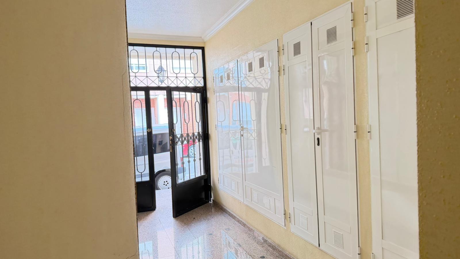 Apartment for Sale in Benijofar, Alicante