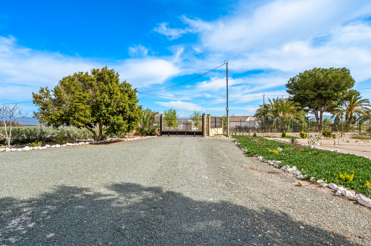 Finca for Sale in Puerto Lumbreras, Murcia