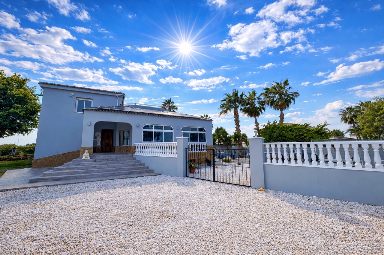 e2647558eb14a8d88def_xlarge Villa for Sale in Catral, Alicante