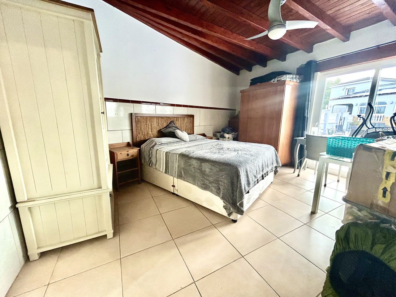 Villa for Sale in Catral, Alicante