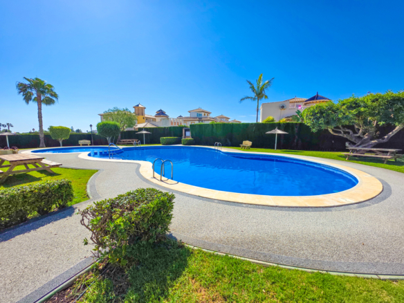 Apartment for Sale in Cabo Roig, Alicante