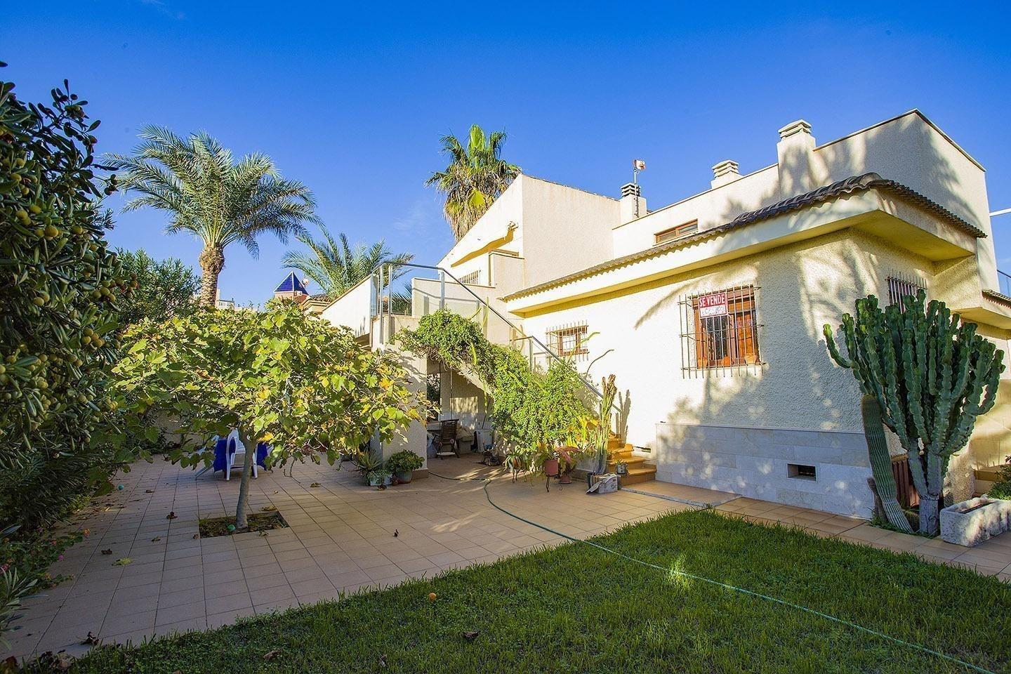 Villa for Sale in La Manga del Mar Menor, Murcia
