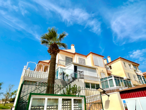 Apartment for Sale in Los Altos, Alicante