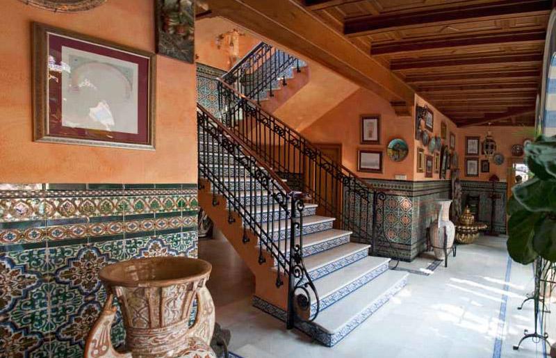 Villa for Sale in Villamartin, Alicante