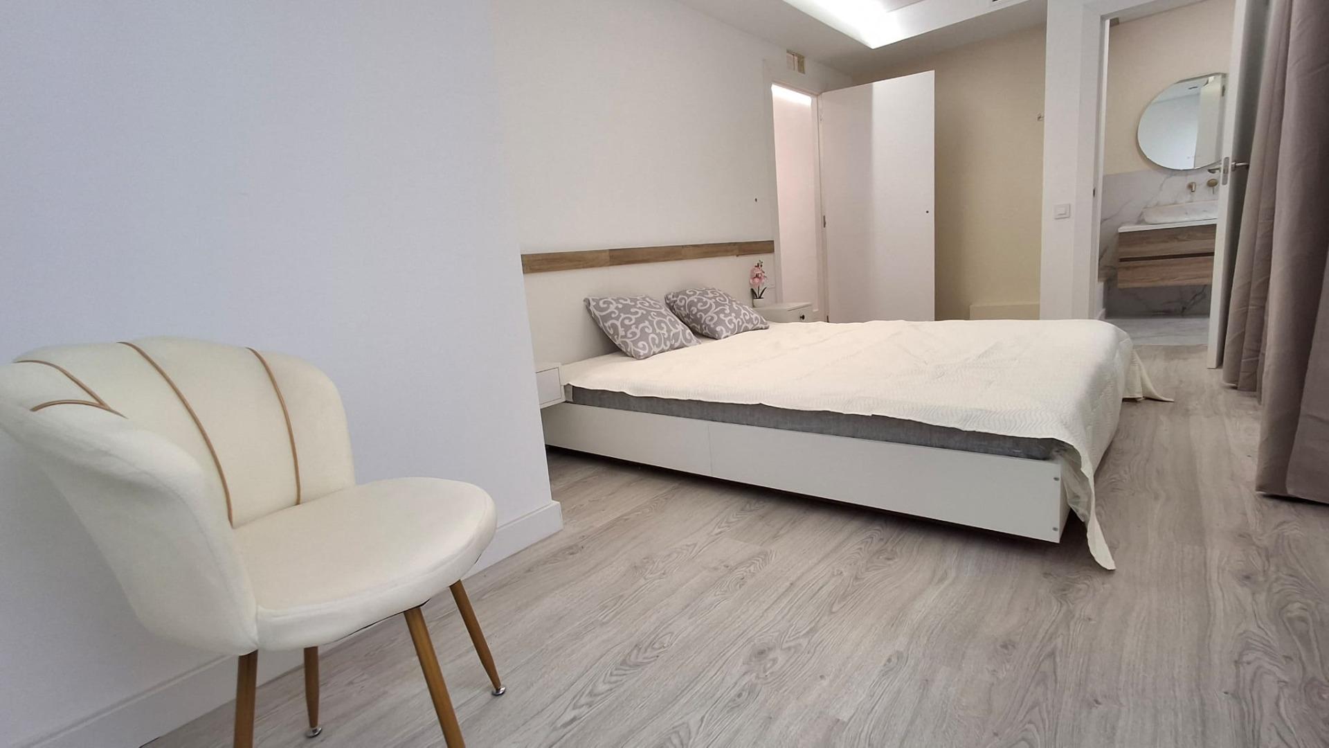 Apartment for Sale in Torrevieja, Alicante