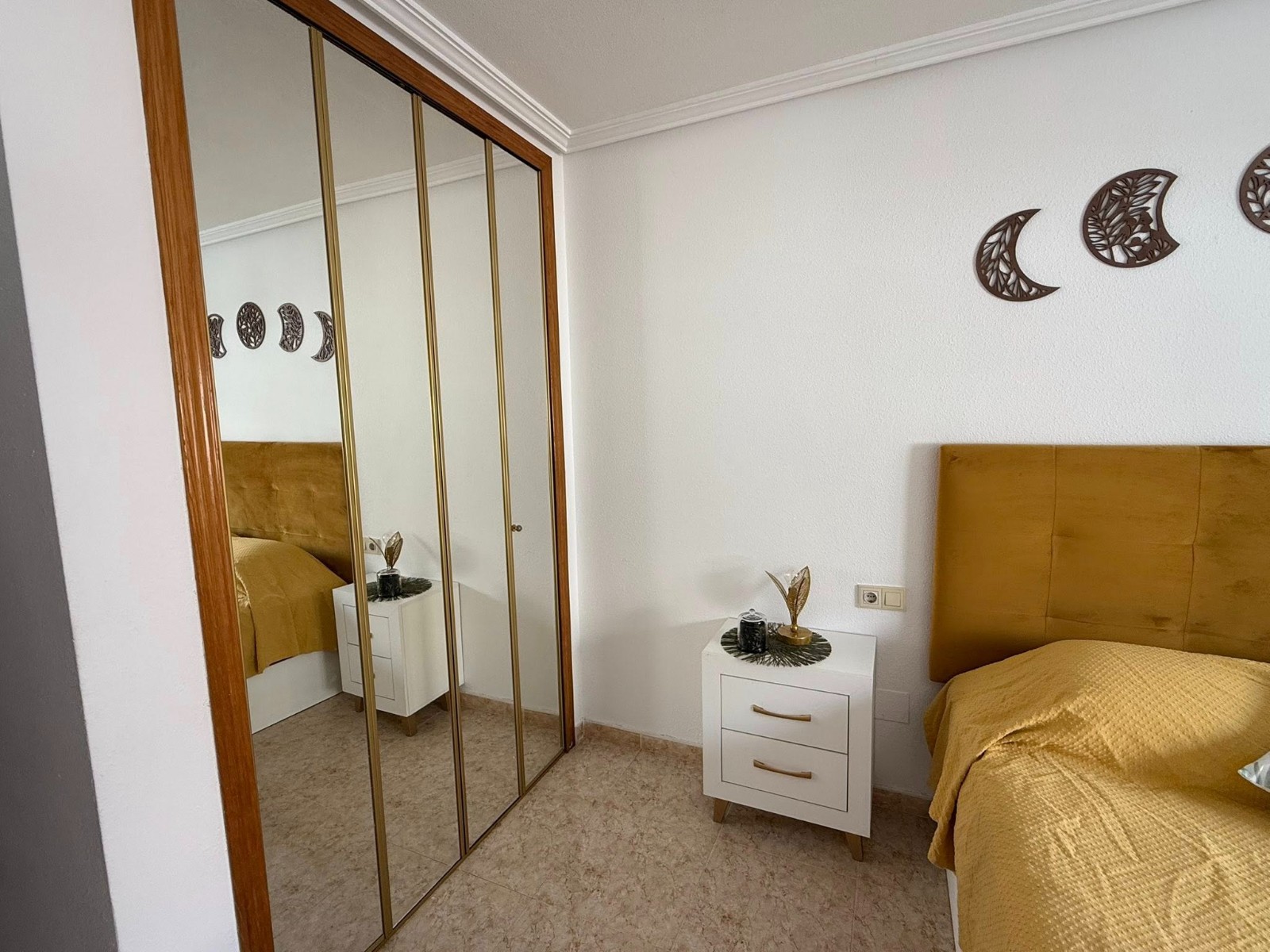 Apartment for Sale in San Miguel de Salinas, Alicante