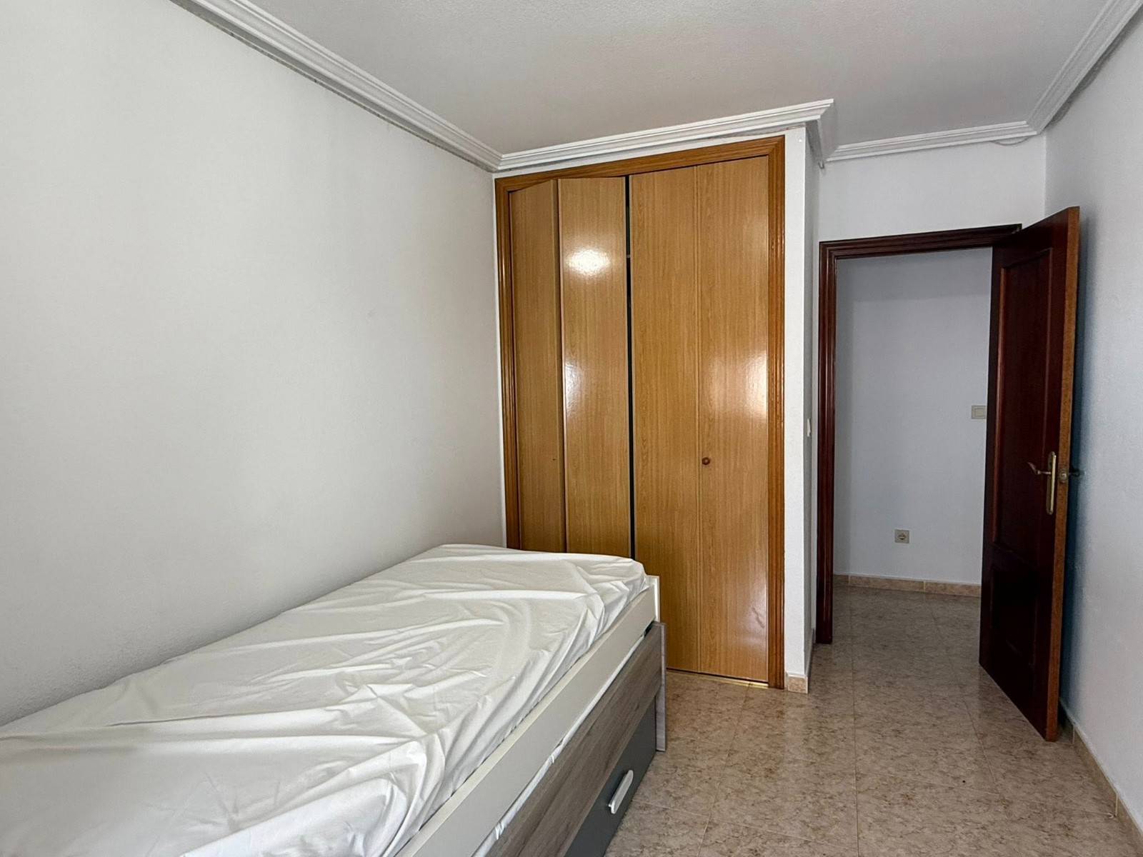 Apartment for Sale in San Miguel de Salinas, Alicante