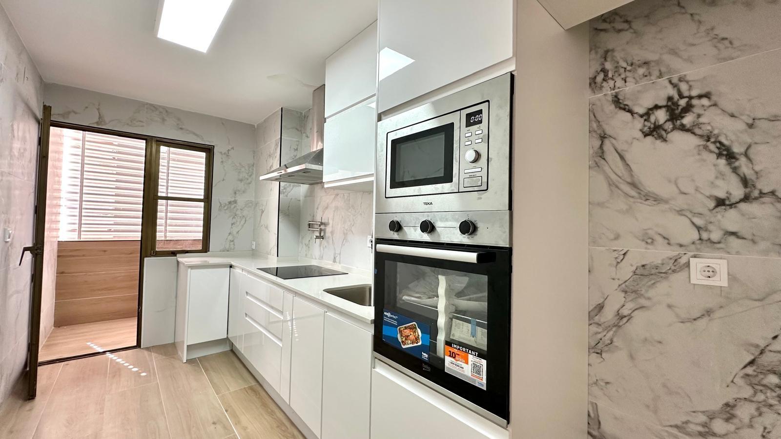 Apartment for Sale in Torrevieja, Alicante