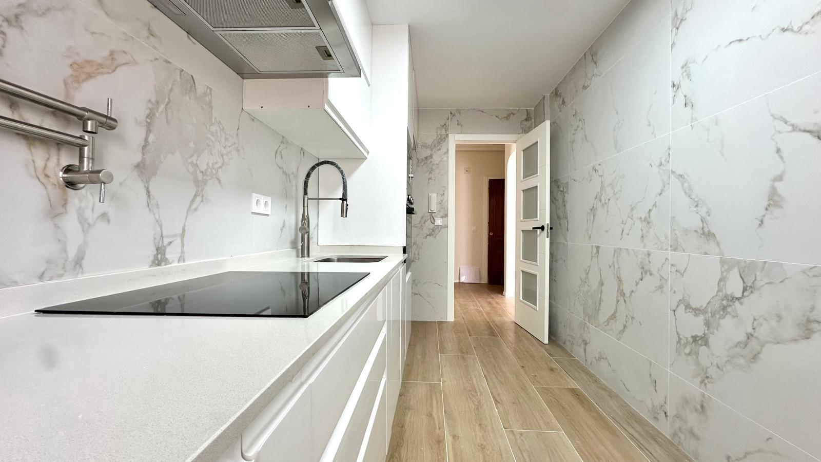 Apartment for Sale in Torrevieja, Alicante