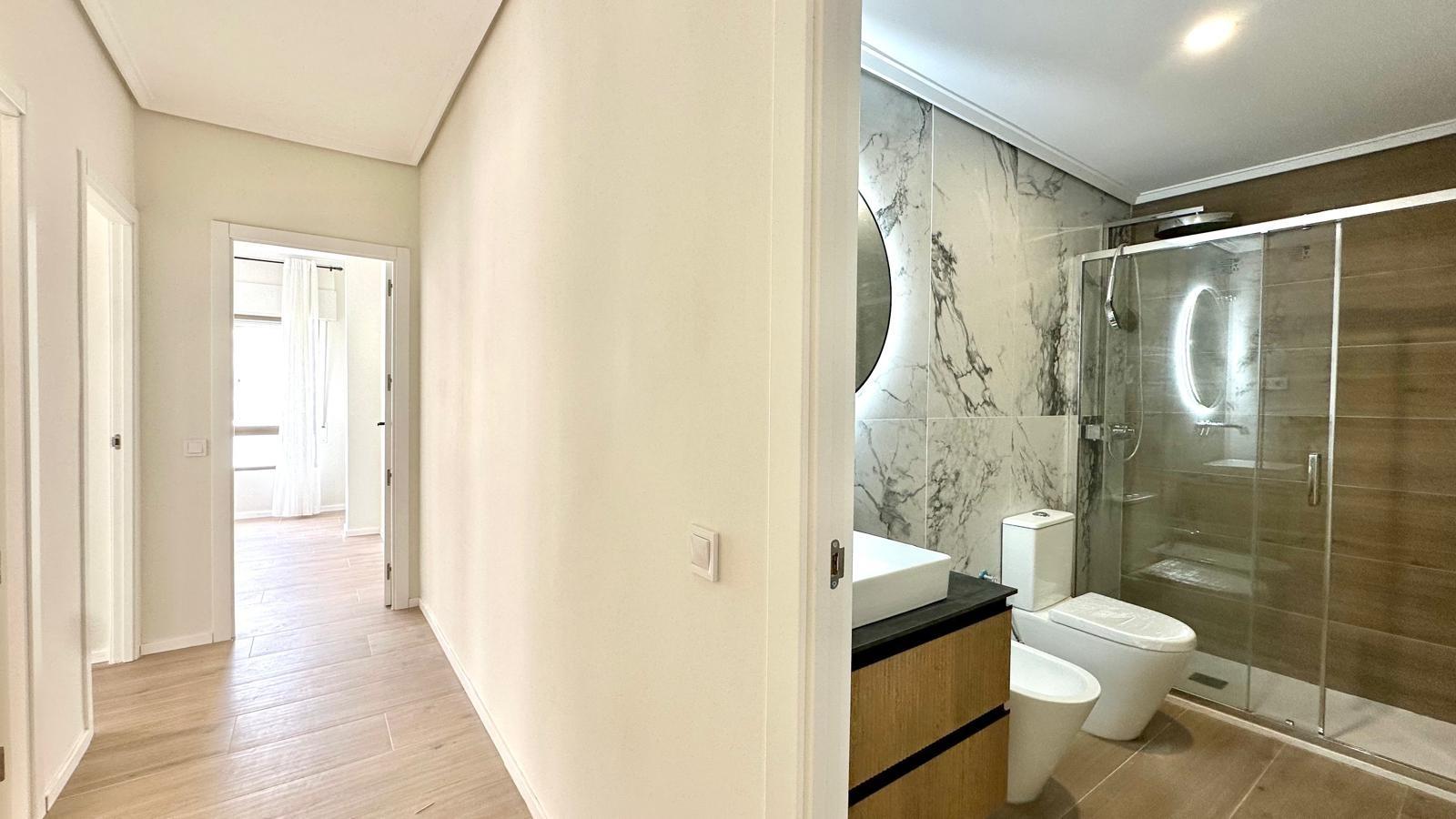 Apartment for Sale in Torrevieja, Alicante