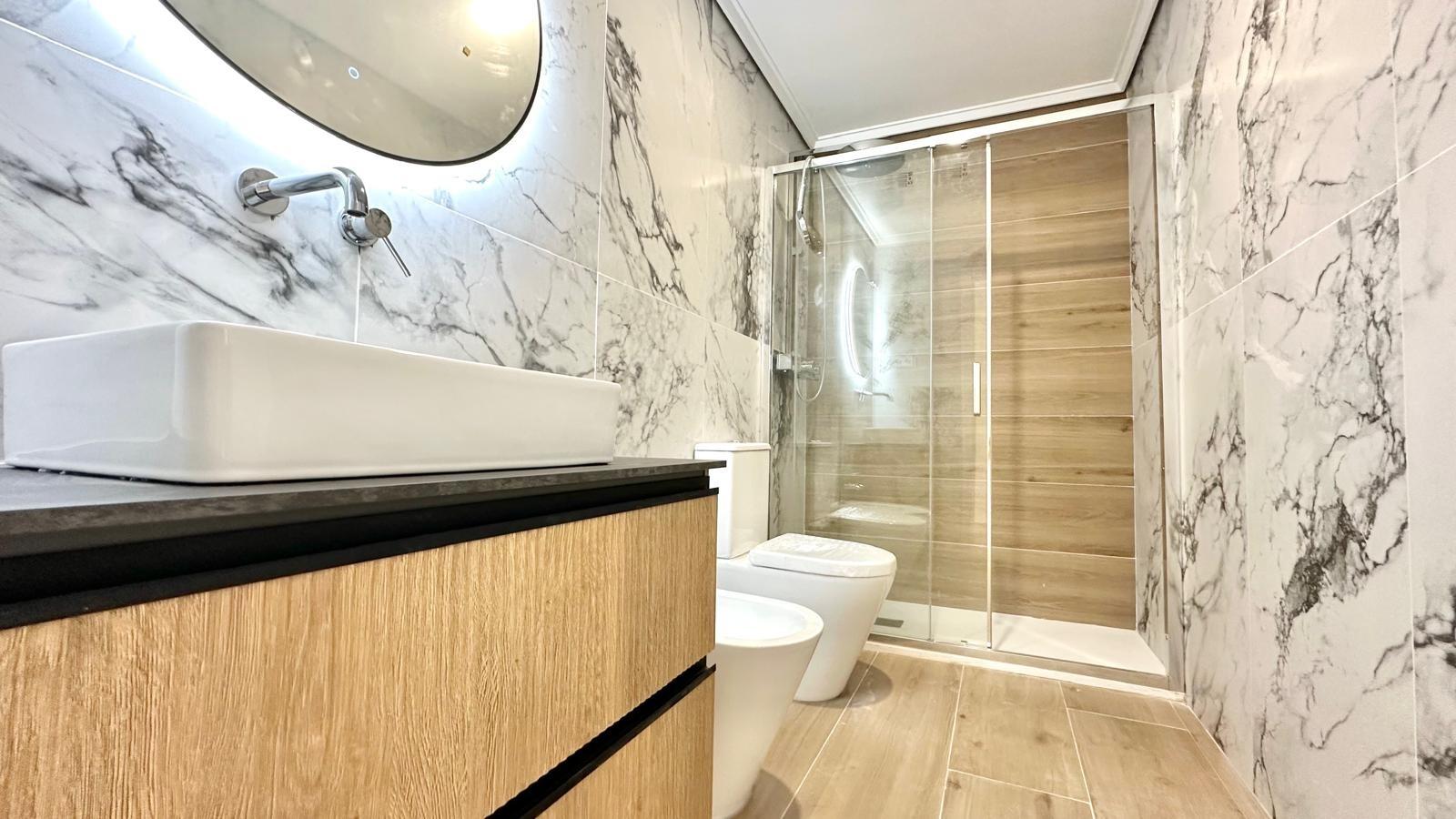 Apartment for Sale in Torrevieja, Alicante