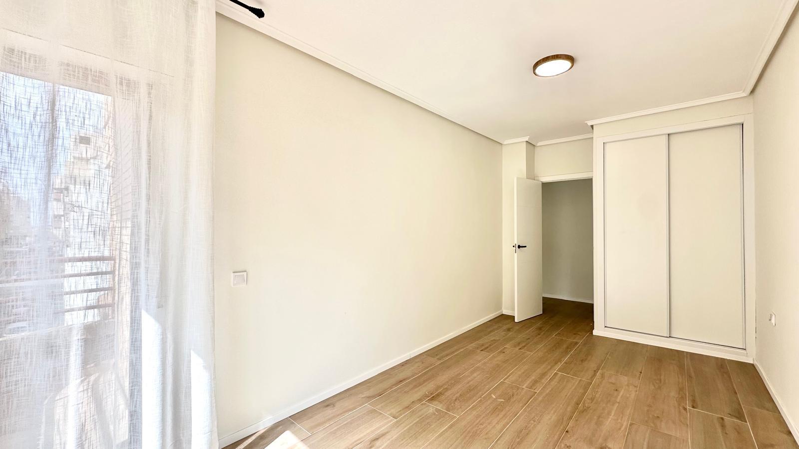 Apartment for Sale in Torrevieja, Alicante