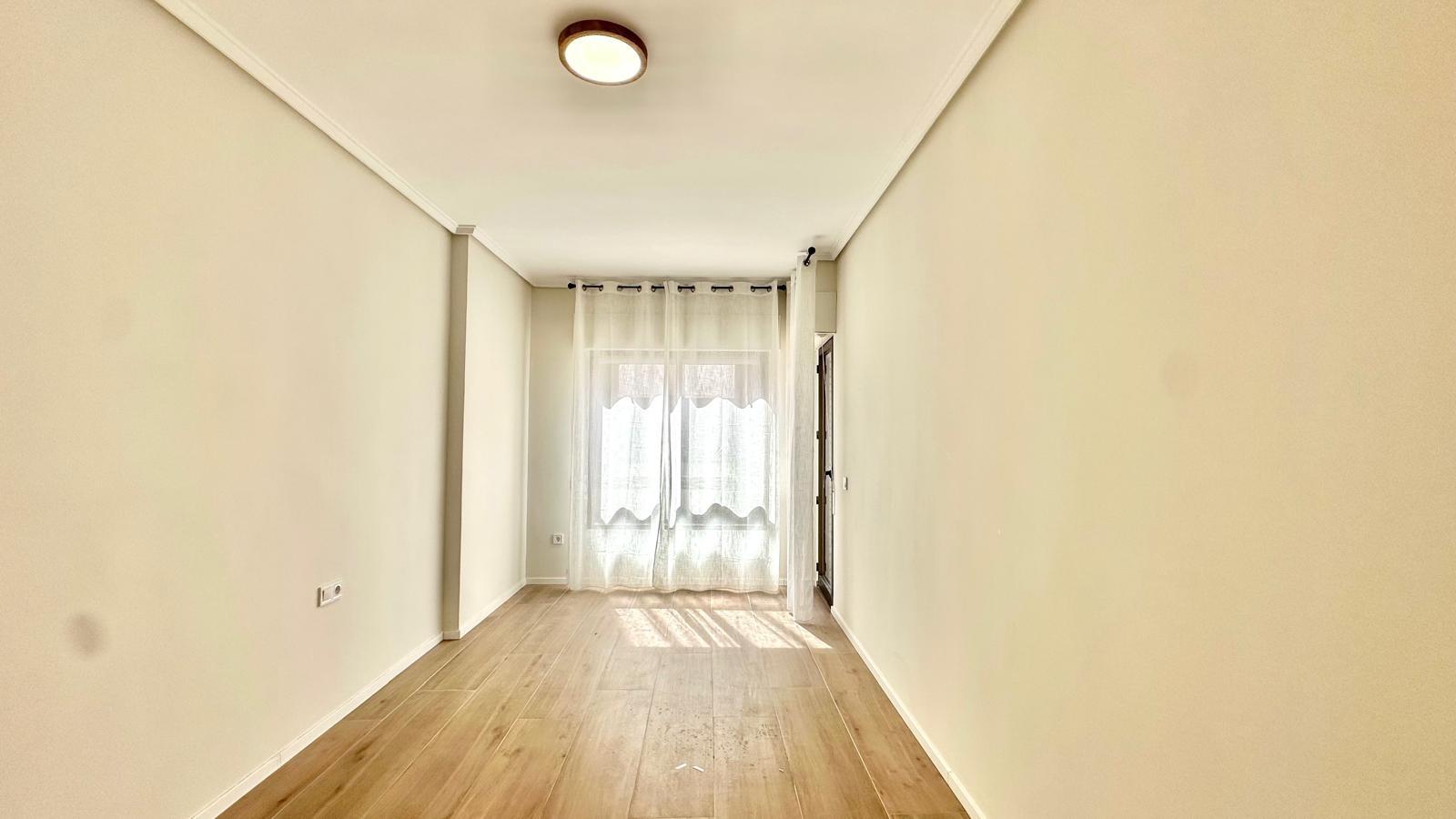 Apartment for Sale in Torrevieja, Alicante