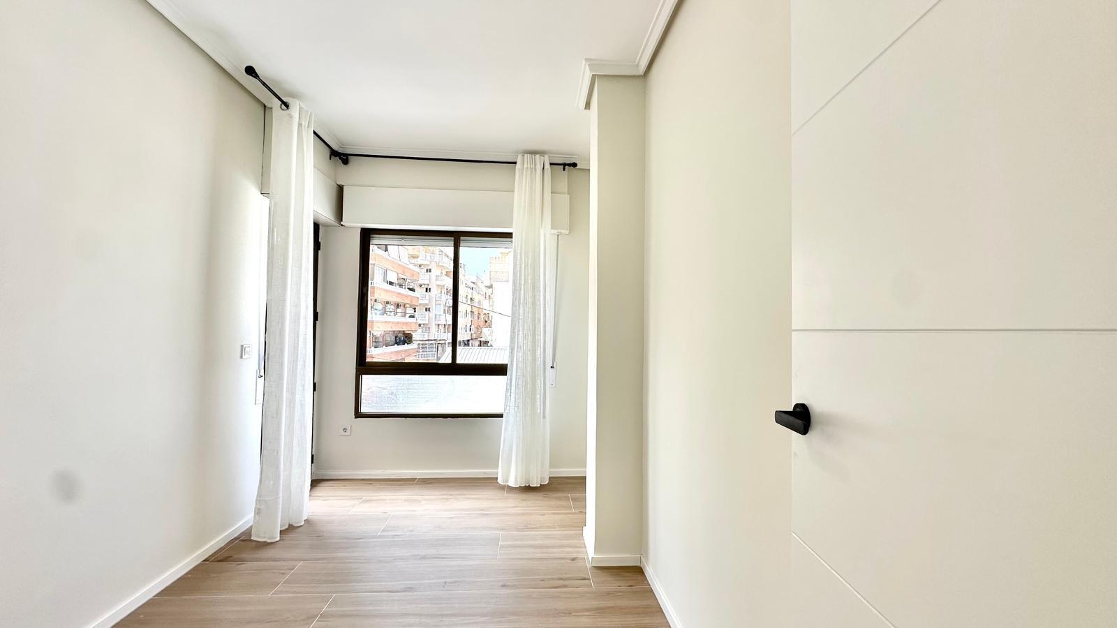 Apartment for Sale in Torrevieja, Alicante