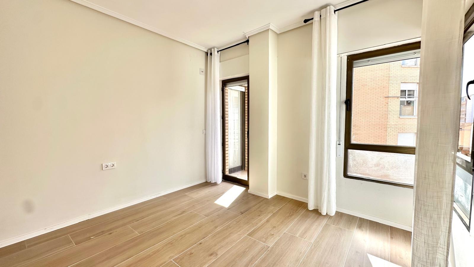 Apartment for Sale in Torrevieja, Alicante