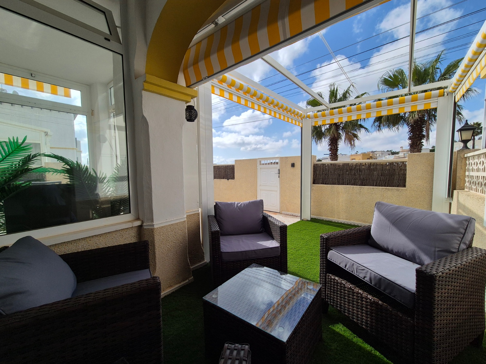 Apartment for Sale in San Miguel de Salinas, Alicante