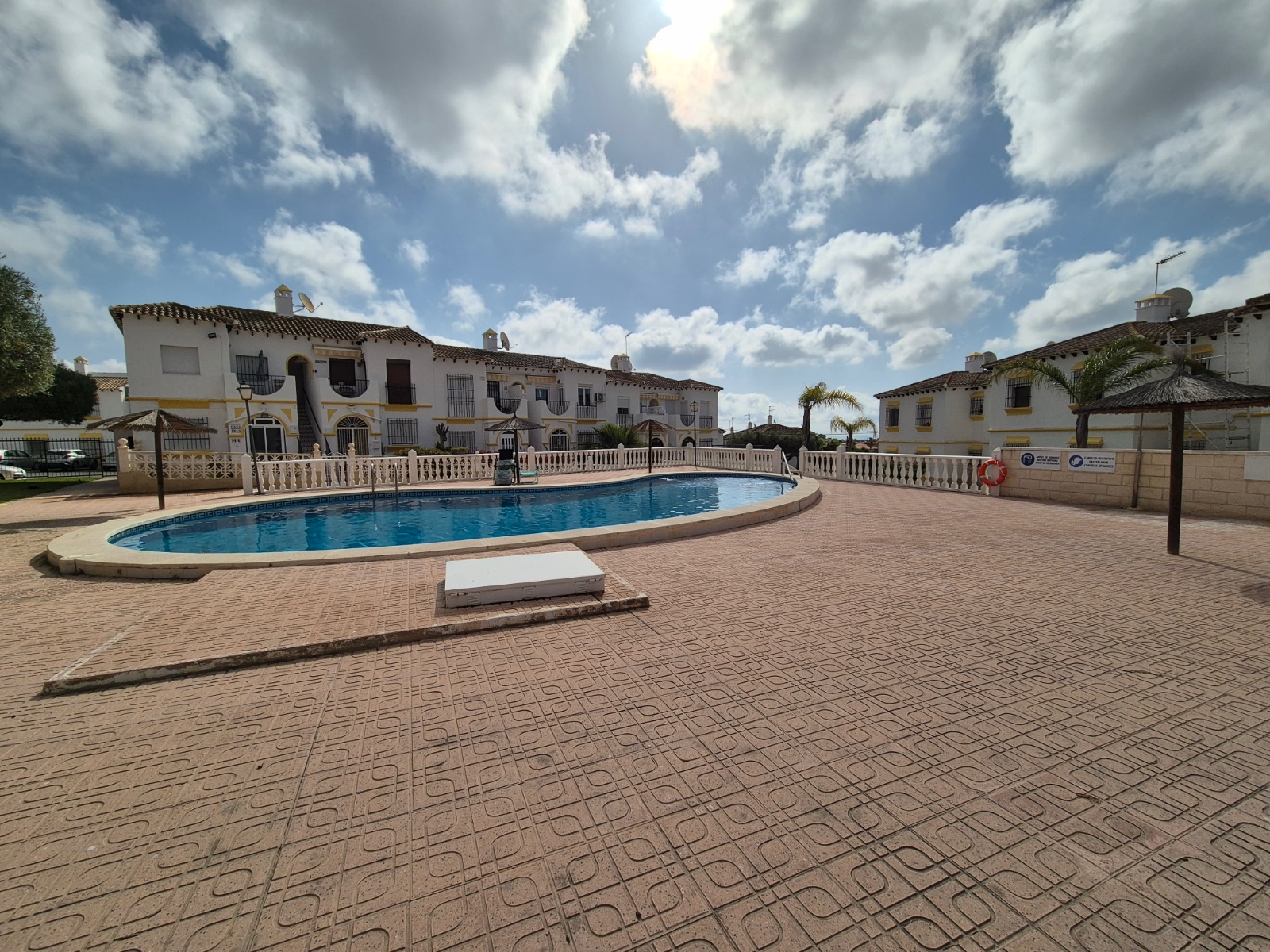 Apartment for Sale in San Miguel de Salinas, Alicante