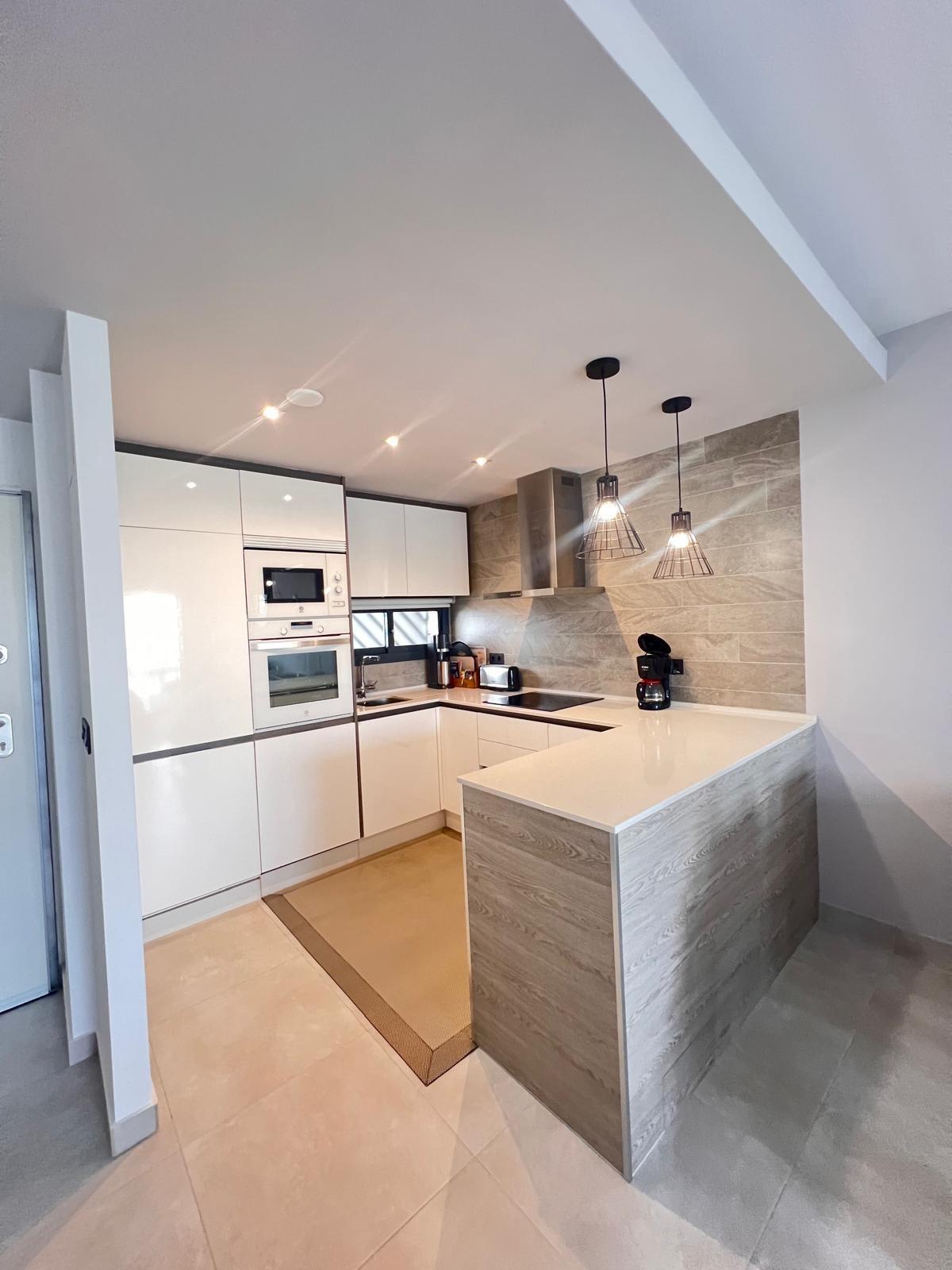 Penthouse for Sale in Guardamar del Segura, Alicante