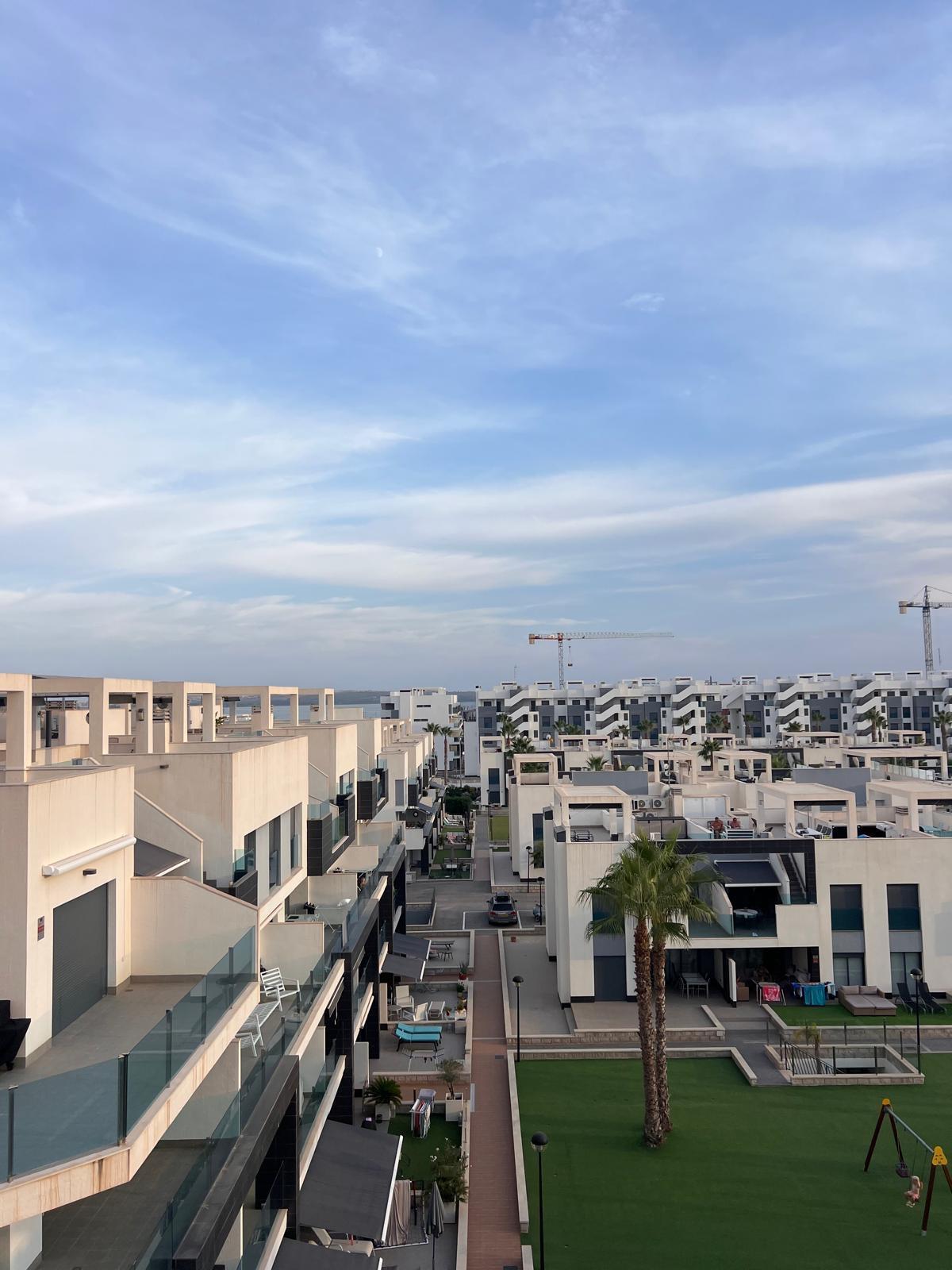 Penthouse for Sale in Guardamar del Segura, Alicante