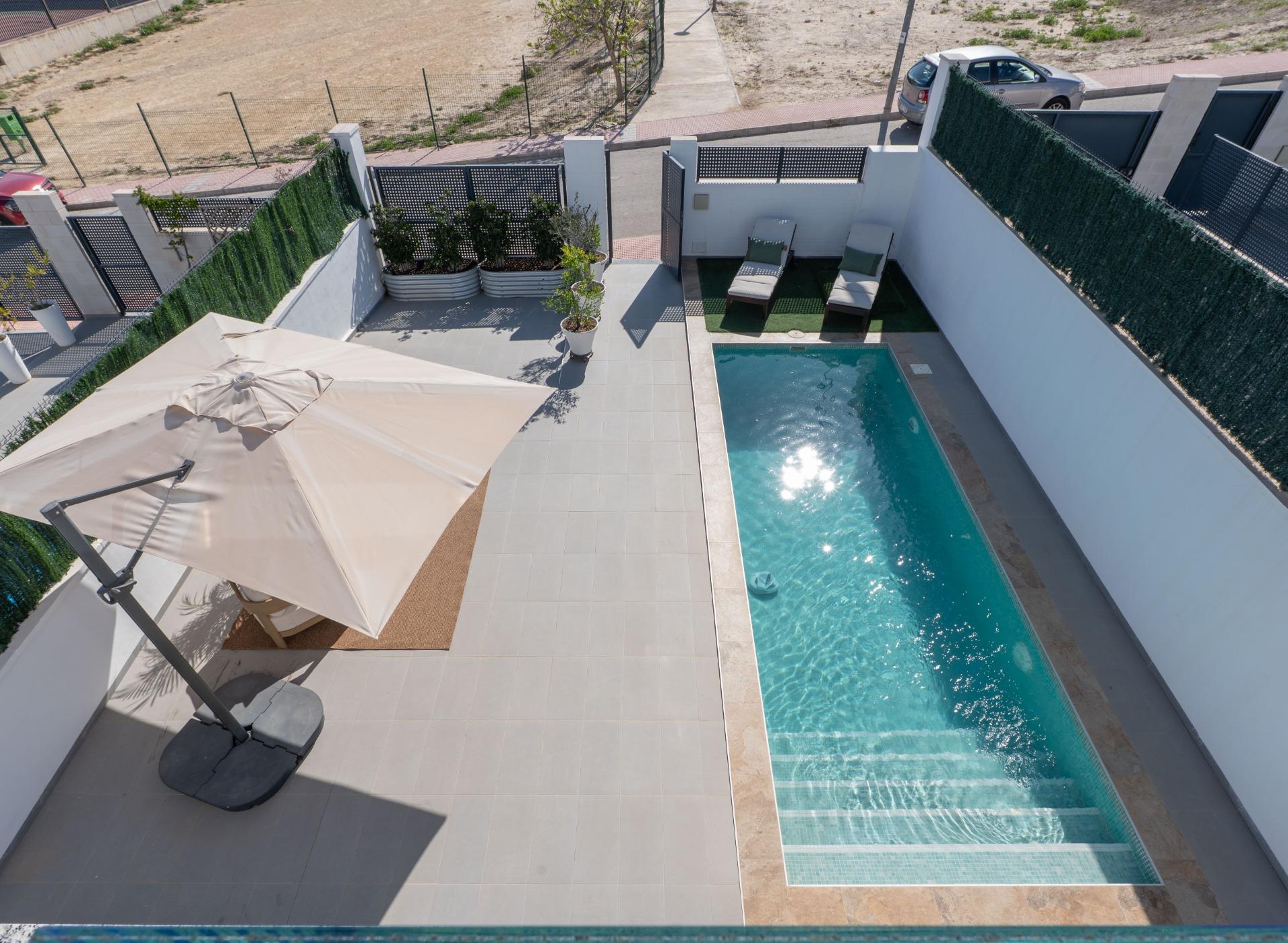 Villa for Sale in Bigastro, Alicante
