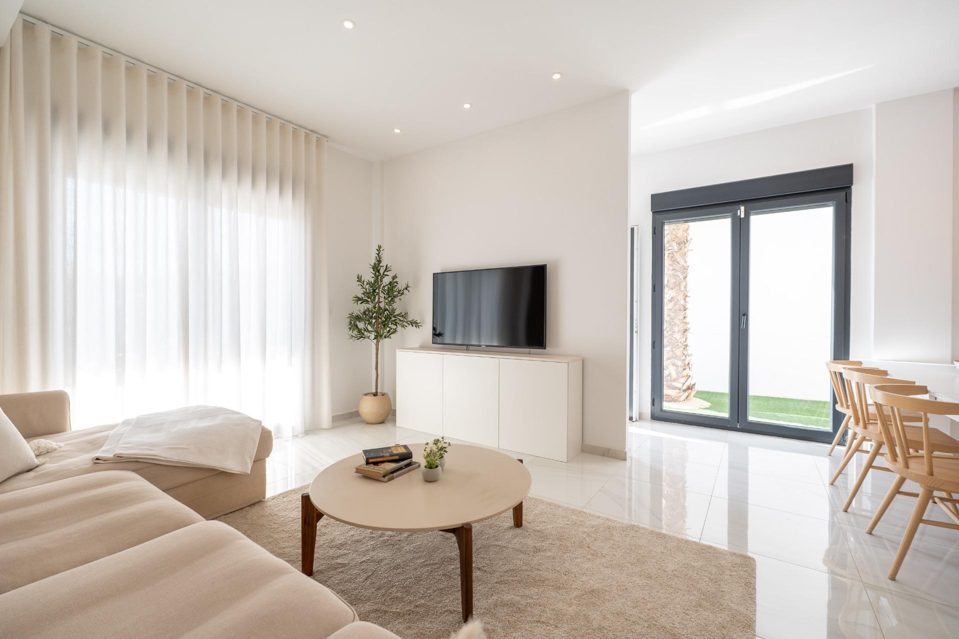 Villa for Sale in Bigastro, Alicante
