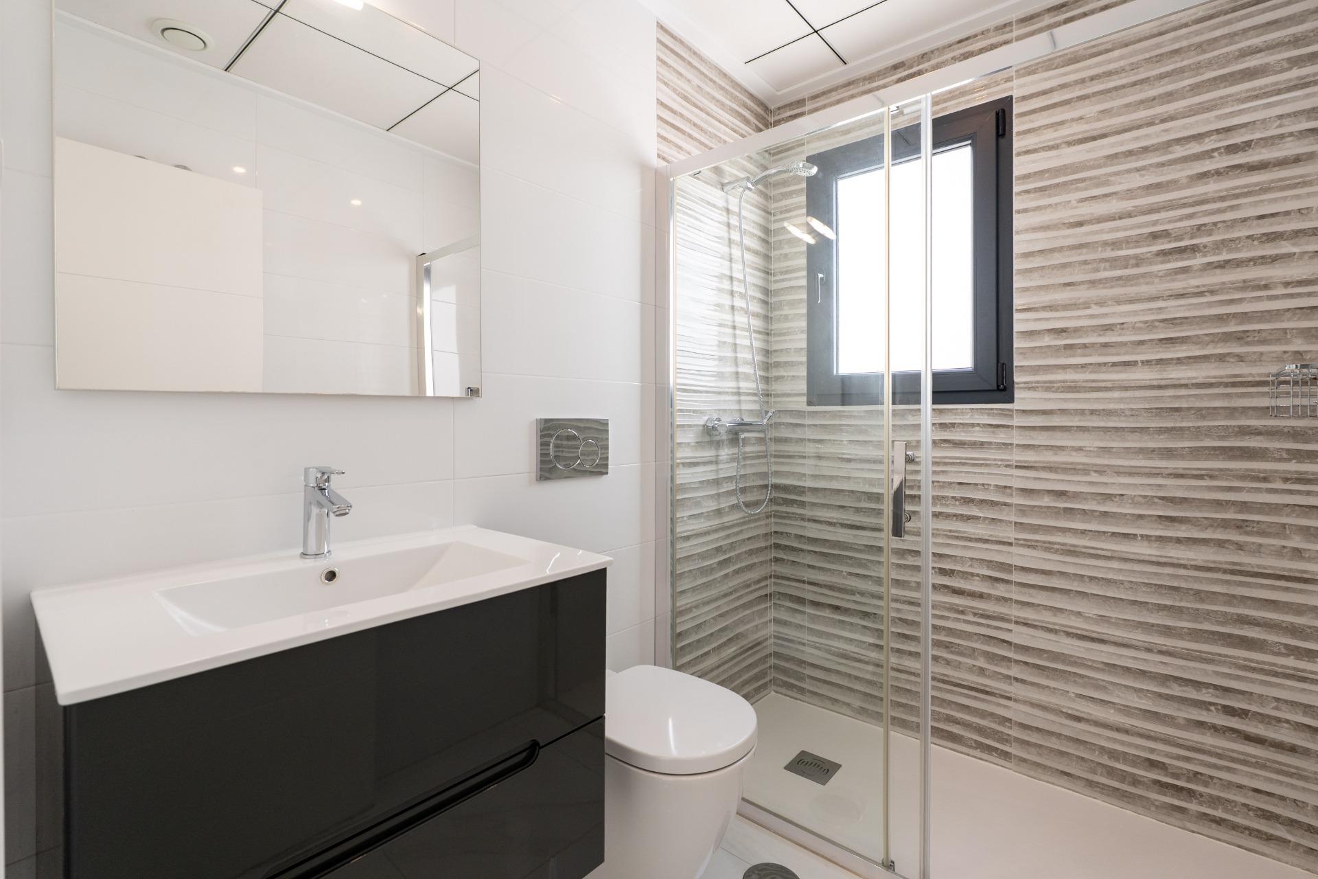 Villa for Sale in Bigastro, Alicante