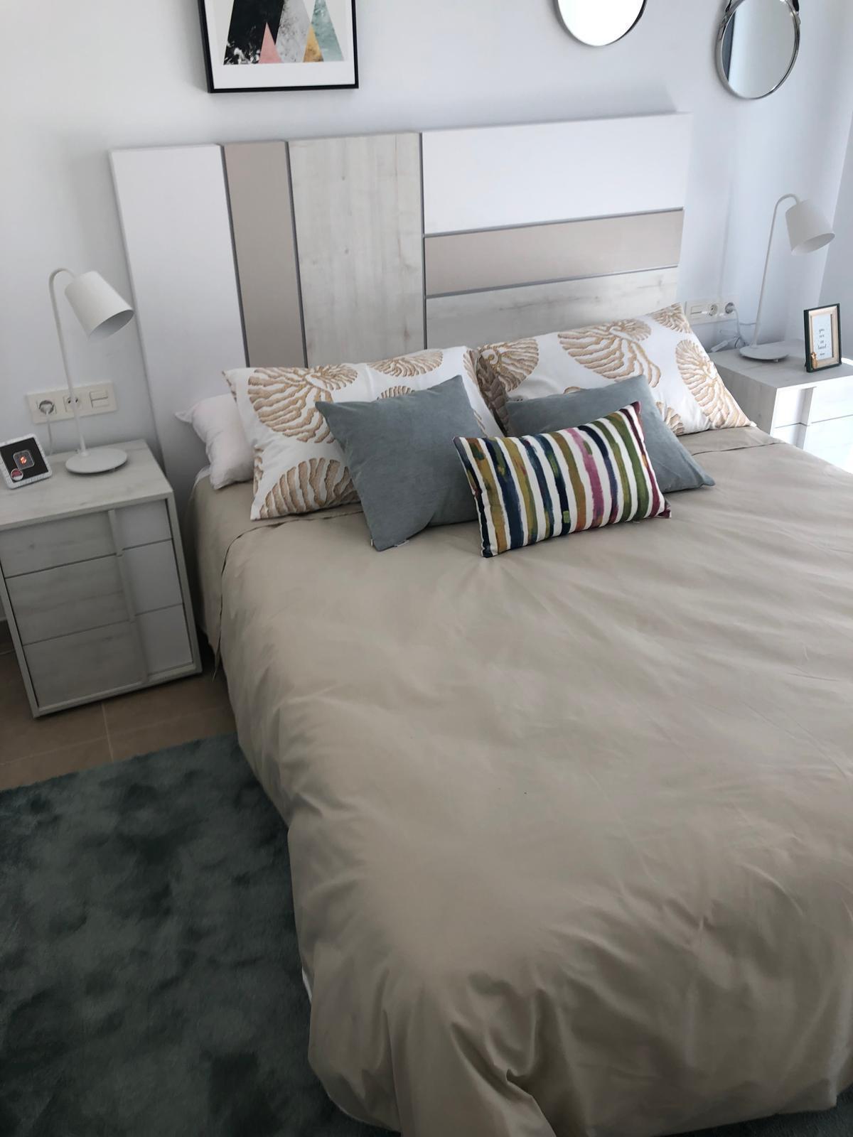 Villa for Sale in Benijofar, Alicante