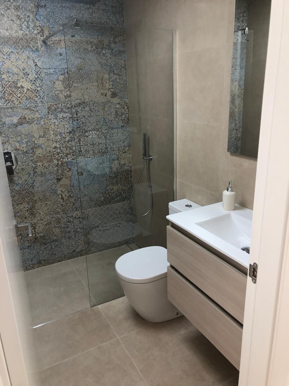 Villa for Sale in Benijofar, Alicante