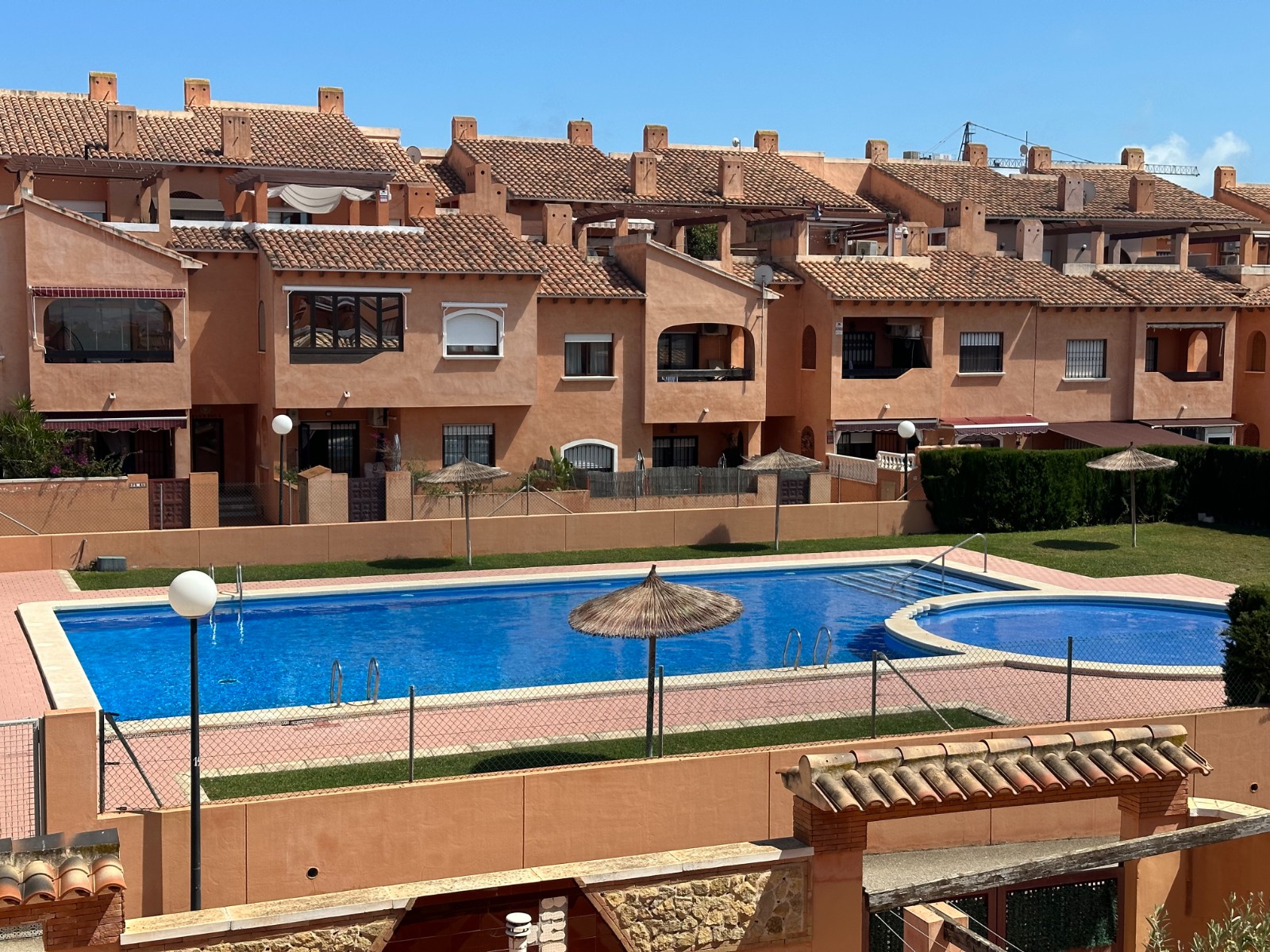 o_1jn9heqd68tdigf1i211ejkr2d2j Apartment for Sale in Torrevieja, Alicante